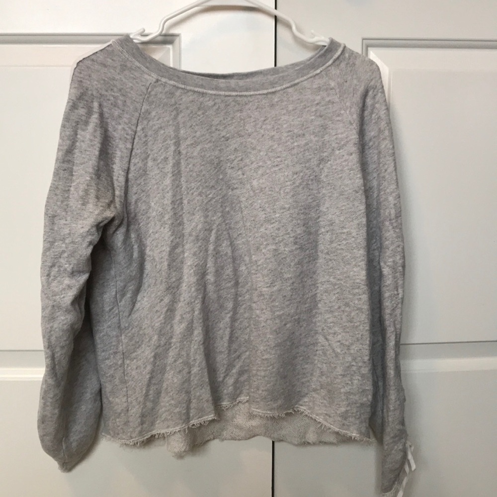 Abercrombie cropped sweatshirt